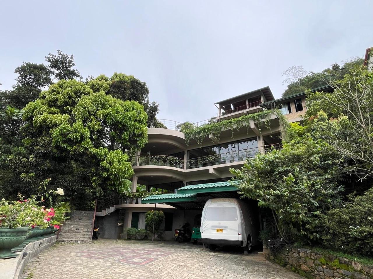 Vila Sanatha Suwaya Kandy Exteriér fotografie