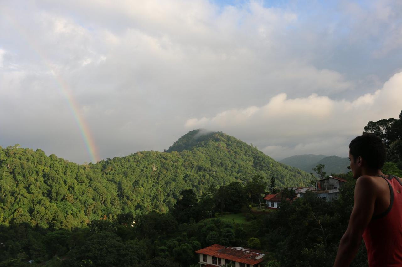 Vila Sanatha Suwaya Kandy Exteriér fotografie